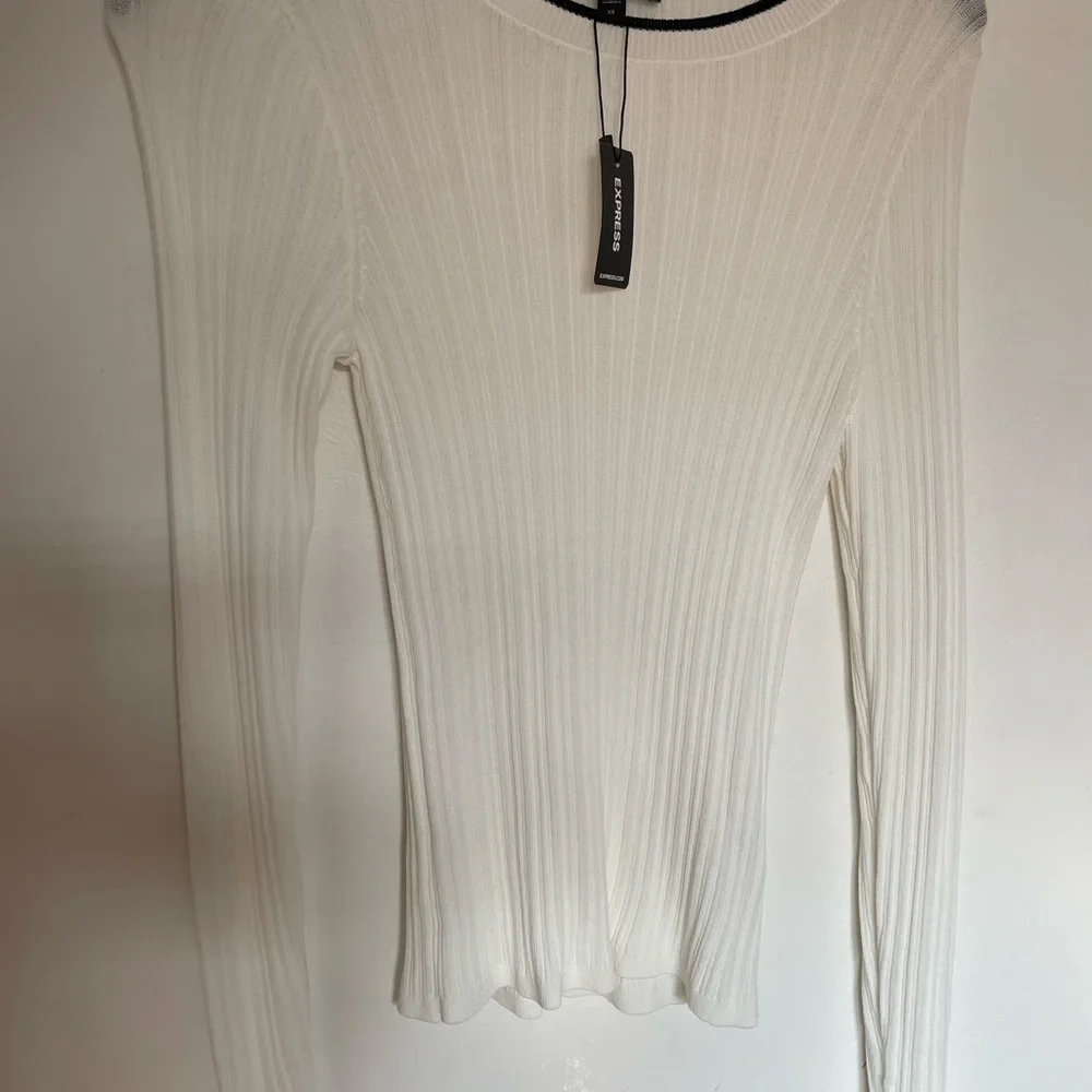 Express top - Picture 2 of 3